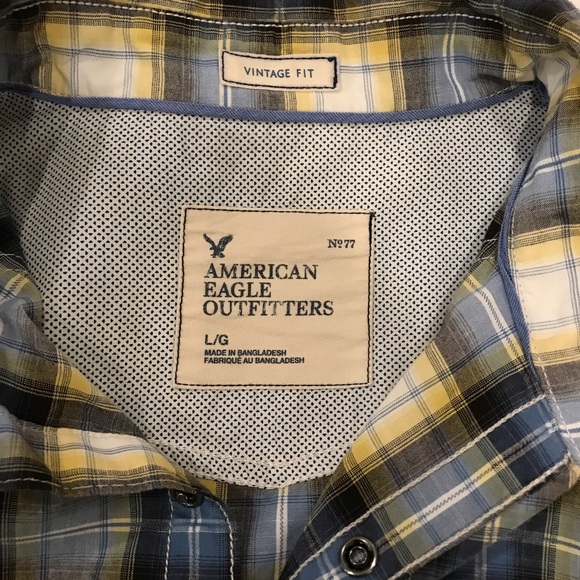 SOLD - American Eagle Shirt - Picture 5 of 6